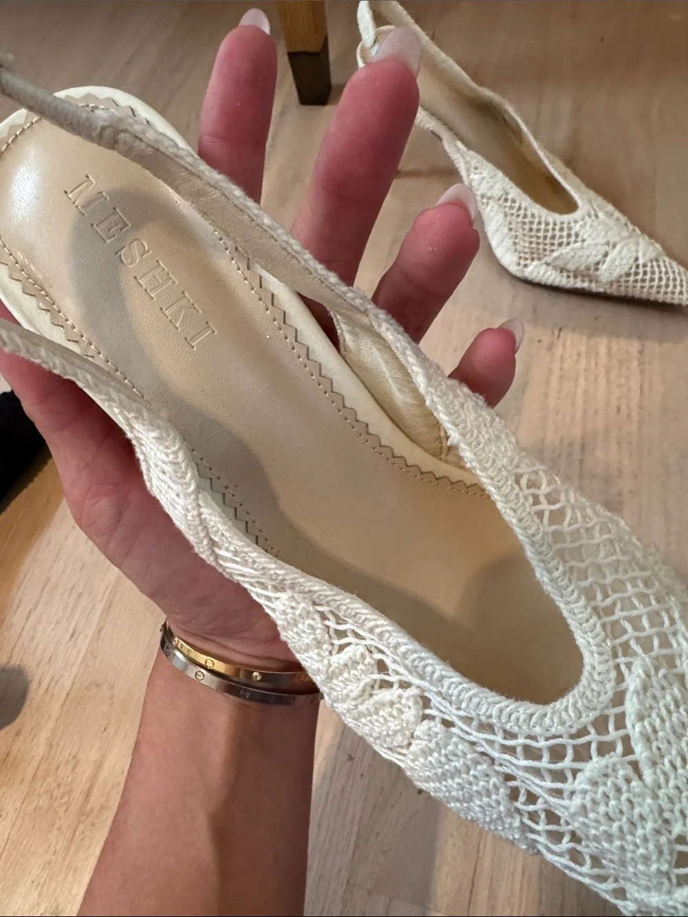 Meshki chic slingback